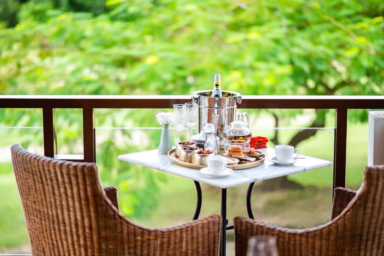 Chinoiserie Collection Resort And Spa Nai Harn Εξωτερικό φωτογραφία