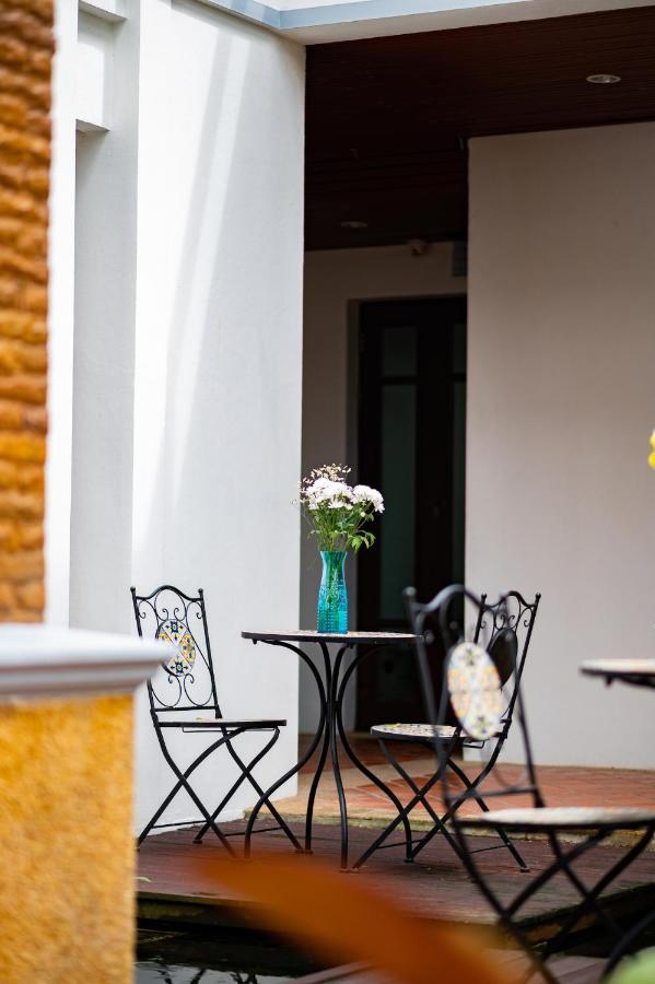 Chinoiserie Collection Resort And Spa Nai Harn Εξωτερικό φωτογραφία